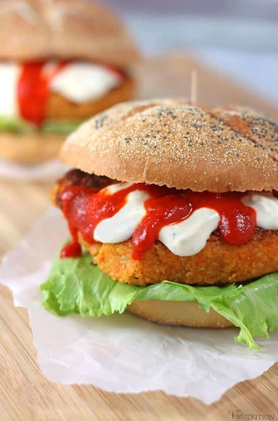 Sriracha Veggie Burgers | These Sriracha Veggie Burgers are not your typical vegetable burger. They're healthy, vegan, and gluten-free. These sriracha burgers kick the heat up a notch with the awesomeness of sriracha. Sriracha Veggie Burgers