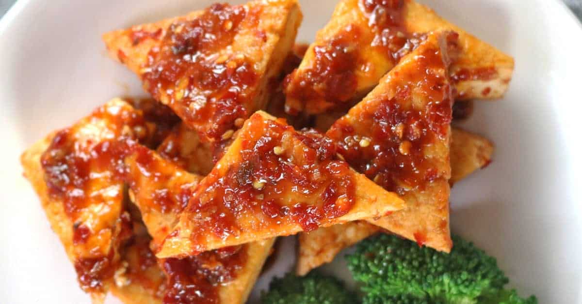 Tofu in Chili Garlic Sauce | Vegan Spicy Chili Garlic Tofu Recipe
