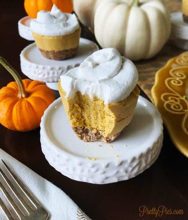 The Ultimate List of Healthy Vegan Pumpkin Recipes and refined-sugar-free yet amazingly delicious! 